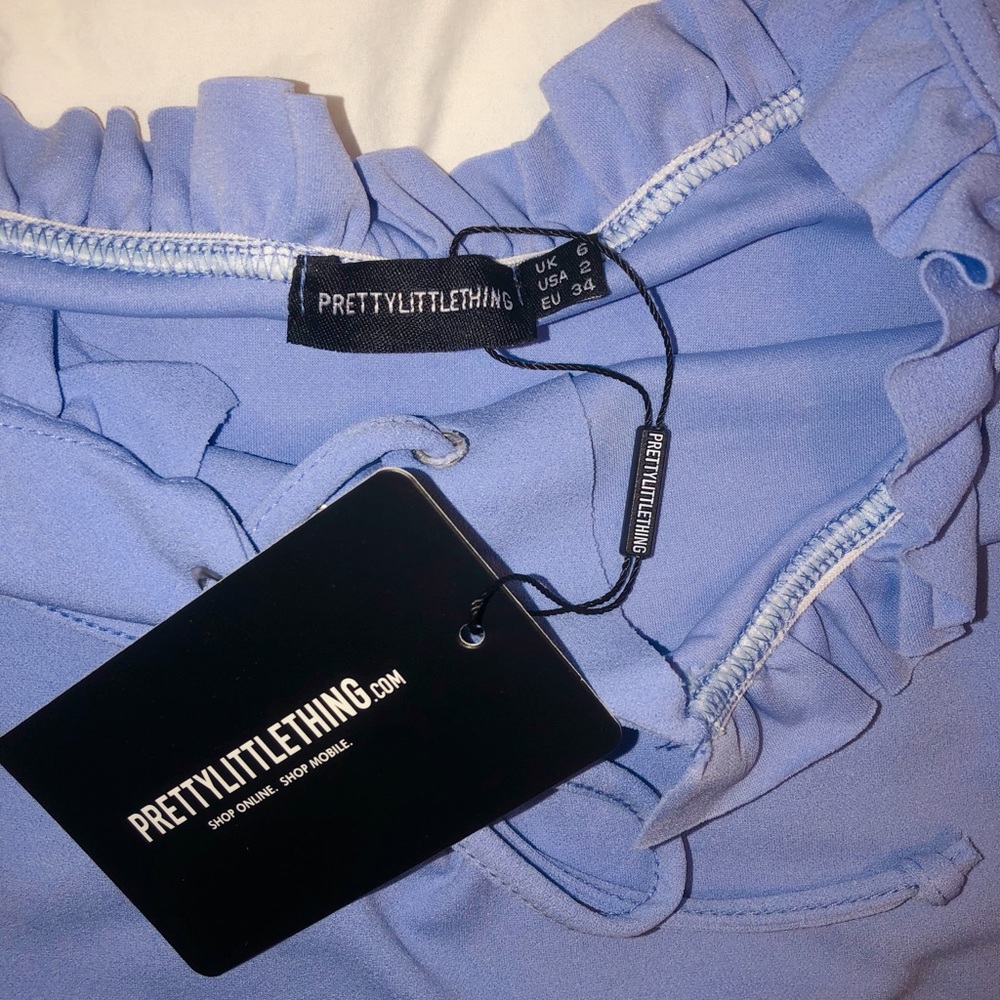 Pretty Little Thing NWT ruffled bodycon dress - Picture 3 of 4